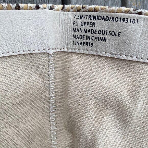 XOXO Women's Ankle High Boots, Faux Snakeskin Stilettos, Size 7 1/2M - Picture 6 of 9